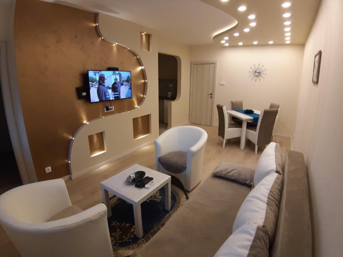 Danube Blue 2 Apartment Белград Екстериор снимка